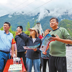 贡山独龙族怒族自治县防疫检疫站新任领导团队引领防疫新篇章，筑牢健康安全防线